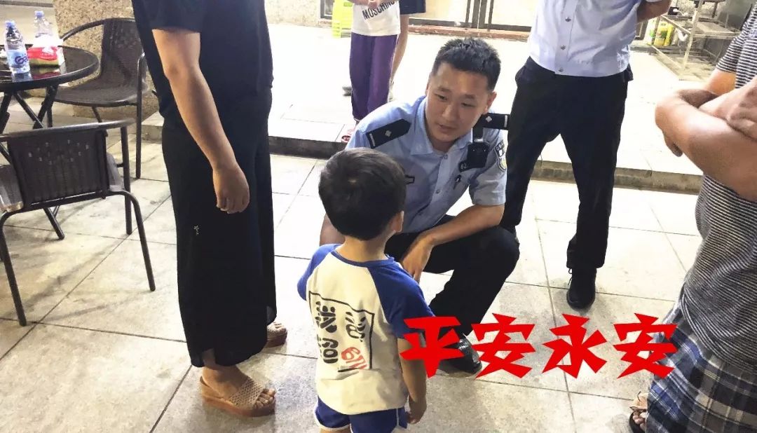 燕南辖区发生“狗扑娃”事件，请“铲屎官”文明养狗~