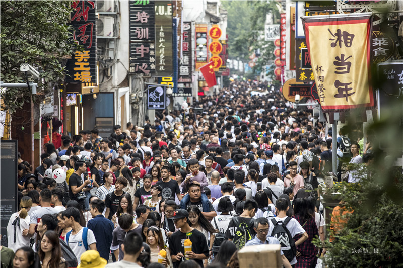 网友说马爸爸“偏爱”天心区，“不夜天心”这一波出圈啦